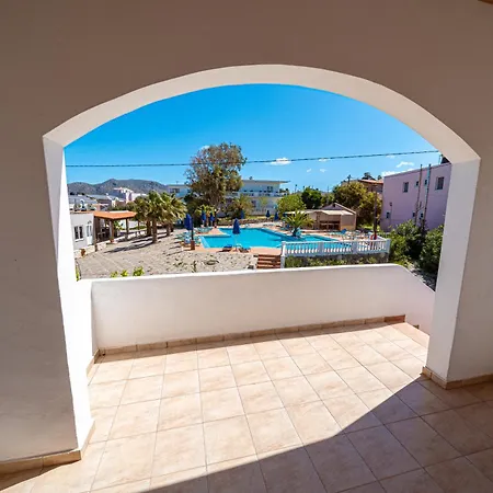 Cretan Life Holidays Hotel